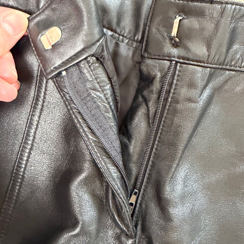 Danier Leather Pants Straight Leg Panelled Black Biker 90s Grunge Old Money 8/29 - Picture 16 of 16